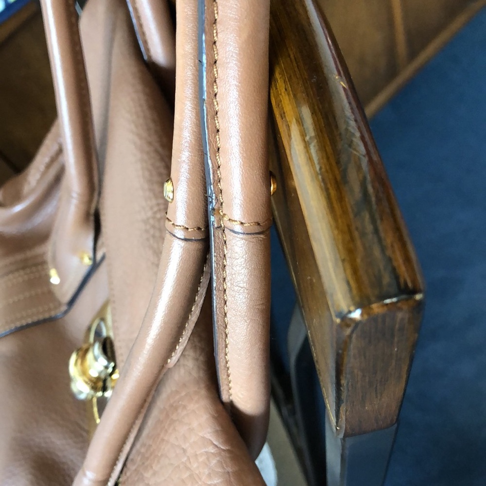 Purse - Picture 5 of 9